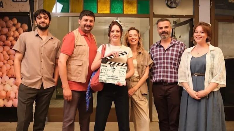 Мелис Сезен на съёмках «Лейла Хали»: что скрывается за кадром